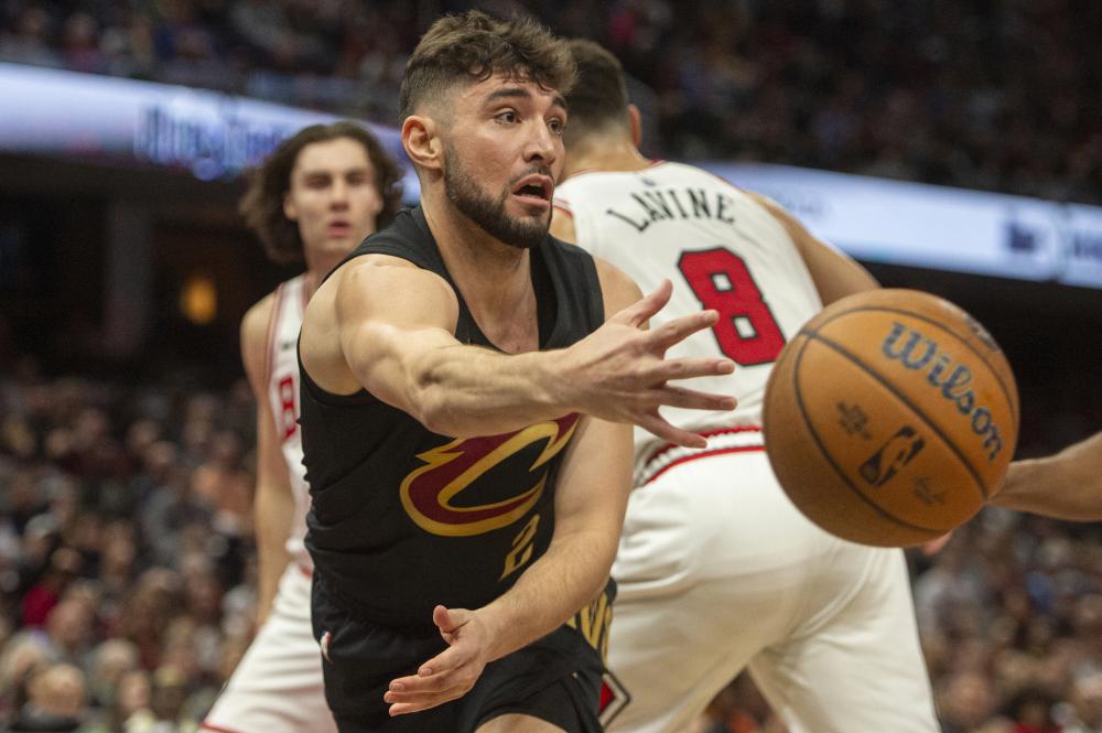 奠定了坚实 奠定了坚实