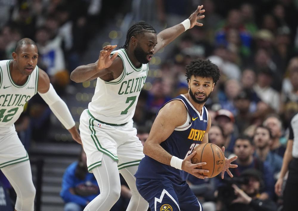 要在进攻端 要在进攻端