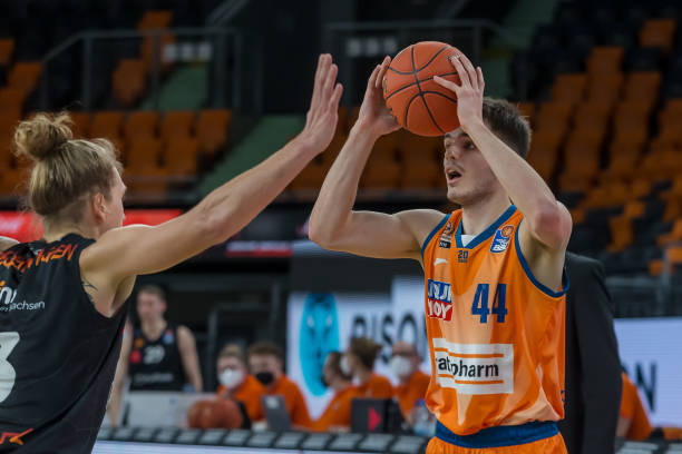 俱乐部在评 俱乐部在评