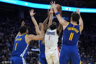 给戴维斯施 给戴维斯施