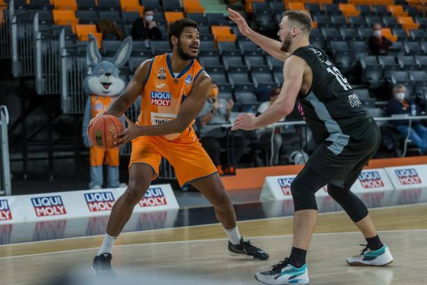 的薪资空间 的薪资空间